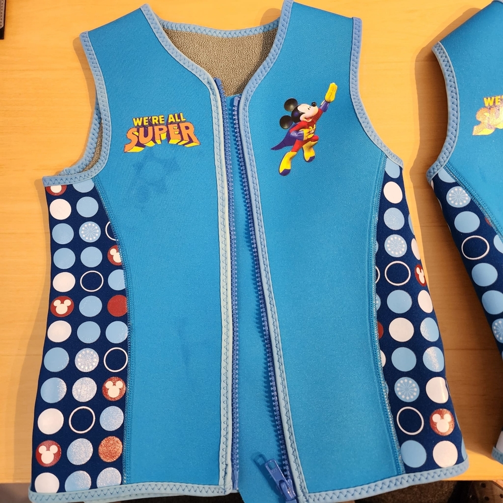 Mickey Swim Vest Kid Age 2/4 &4/6